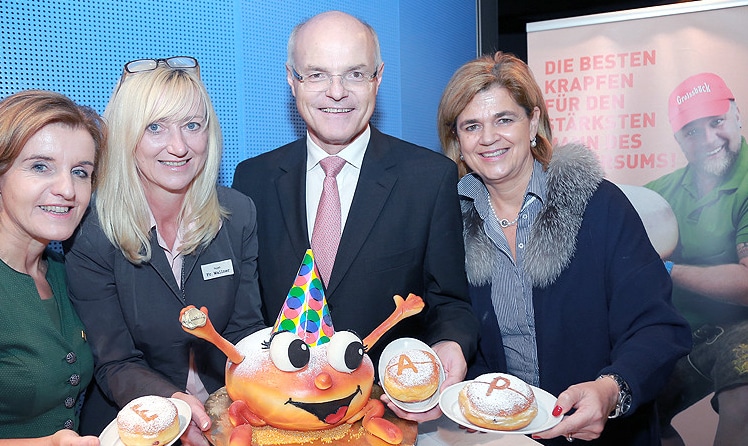 Karl Stoss und Bettina Glatz-Kremsner (rechts)© leadersnet.at / G. Langegger 