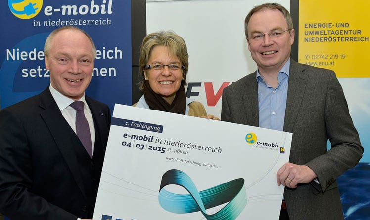 Helmut Miernicki, Petra Bohuslav, Stephan Pernkopf  (c) NLK/J. Burchhart