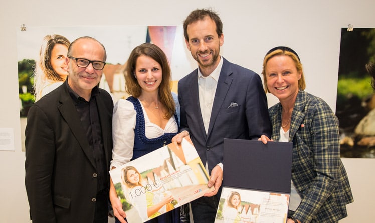 Heinz Mitteregger, Weinkönigin Christina, Robert Herbst und Petra Stolb © ÖW/Christian Lendl