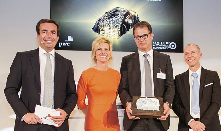 Felix Kuhnert, Barbara Hahlweg,  Volkmar Tanneberger, Stefan Bratzel (c) Porsche Holding