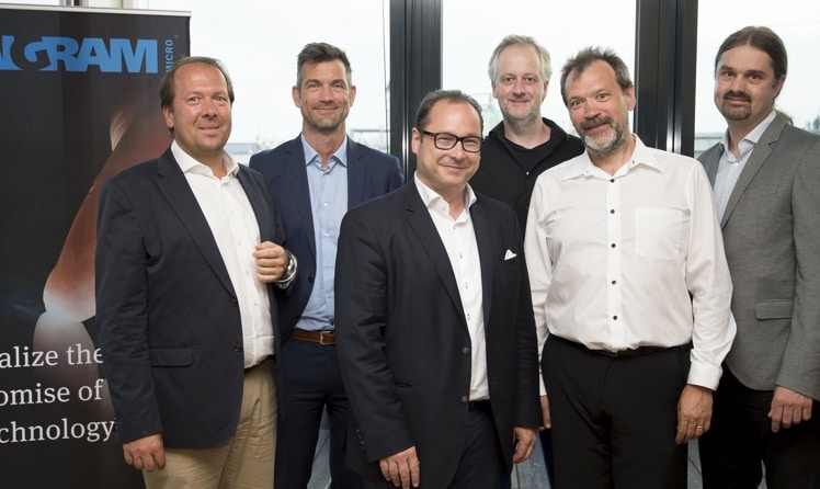 Florian Wallner, Lukas Keller, Adolf Markones, Klaas Wilhelm Bollhöfer, Christian Decker und Geronimo Janosievics © Ingram Micro Österreich/APA-Fotoservice/Hörmandinger