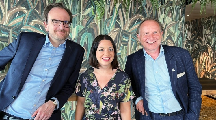 V.l.n.r.: Wolfgang Kühnl, Stefanie Winkler-Schloffer und Hans-Ewald Reinert © Campaigning Bureau