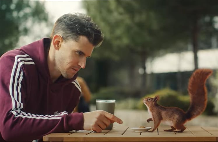 Dominic Thiem im Spot der neuen Kampagne für das GoGreen Konto © UniCredit Bank Austria/Screenshot YouTube