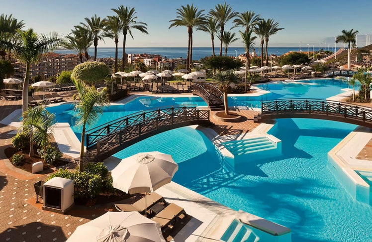 Der Ausblick des 5-Sterne-Hotels kann sich sehen lassen © Melia Jardines des Teide