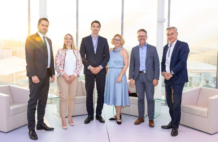 V.l.n.r.: Jakob Zirm, Sabine Walch, Stefan Neubauer, Sabine Köszegi, Matthias Lichtenthaler und Harald Holzer © Simon Kupferschmid