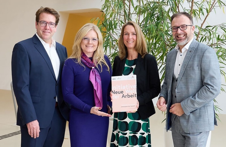 V.l.n.r.: Jonas Puck (Institute for International Business, WU Wien), Monica Rintersbacher (Geschäftsführerin Leitbetriebe Austria), Birgit Meyer (Managerin BDO Consulting) und Fritz Kaltenegger (CEO café+co International) © Sabine Klimpt