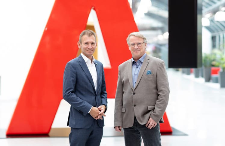 A1 CCO Enterprise Martin Resel (links) und Integral Geschäftsführer Martin Mayr © A1/APA/Madzigon