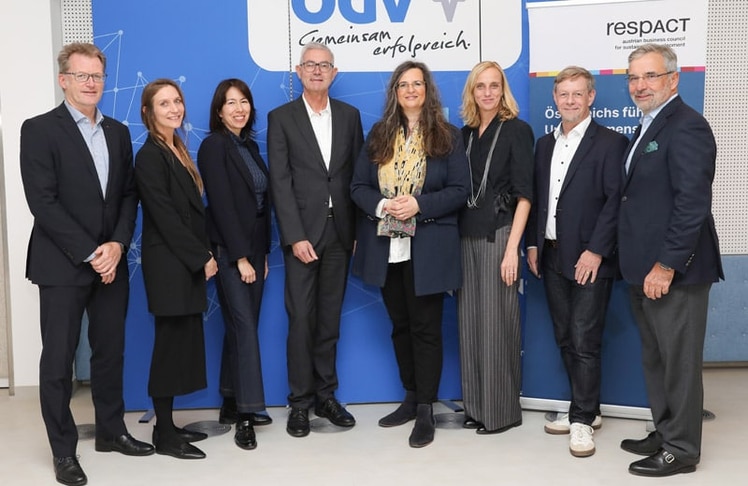 V.l.n.r.: Guido Höhne, Stephanie Nitsch, Miriam Wilhelm, Peter Giffinger, Gabriela Maria Straka, Daniela Knieling, Thomas Buck und Andreas Ludwig © respACT/Günther Peroutka