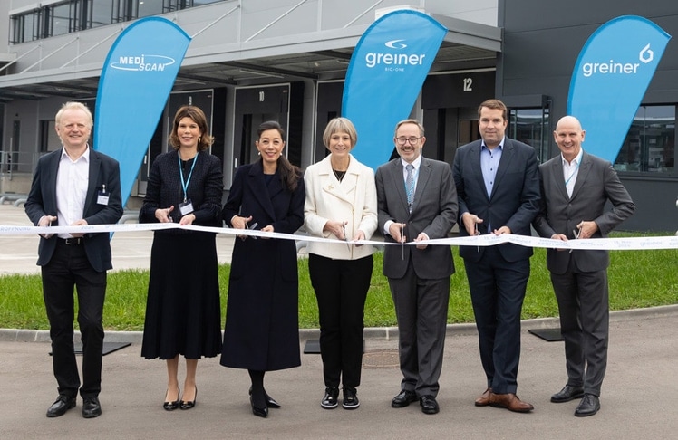 Eröffnung des neuen Mediscan-Betriebs (v.l.n.r.): Markus Niederreiter (Geschäftsführer Mediscan), Barbara Mechtler-Habig (stellv. Vorsitzende des Greiner Familiengesellschafterrats), Saori Dubourg (CEO Greiner AG), Ilke Panzer (CEO Greiner Bio-One International GmbH), Hannes Moser (CFO Greiner AG), Dominik Greiner (Greiner Aufsichtsratsvorsitzender) und Christoph Greiner (Greiner Aufsichtsratsmitglied)