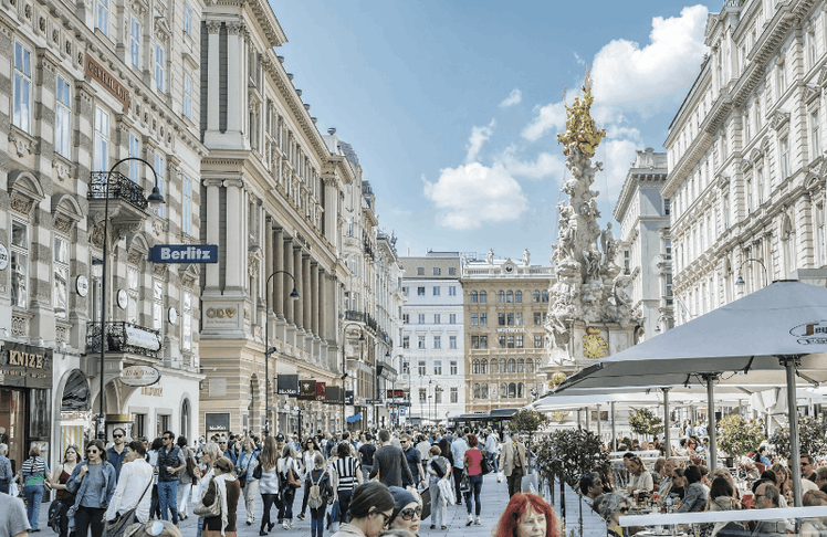  In den vergangenen Jahren hat, resultierend aus erhöhtem Flächenbedarf der Flagship-Stores, eine Ausweitung der Luxuslabels von Kohlmarkt in Richtung Graben stattgefunden