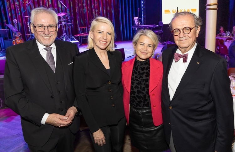 V.l.n.r.: Pius Strobl (ORF Humanitarian Broadcasting), Ulrike Haslauer (compact electric),  Ursula Simacek (Simacek) und Hans-Peter Spak (Spak/Hink) © LEADERSNET / C. Mikes