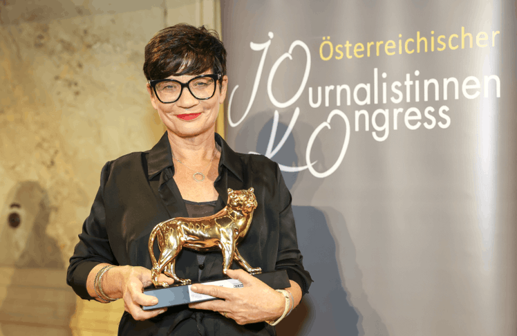 Die Auszeichnung MedienLöwin Gold ging heuer an die Investigativjournalistin Ulla Kramar-Schmid © Journalistinnen Kongress/APA-Fotoservice/Reither