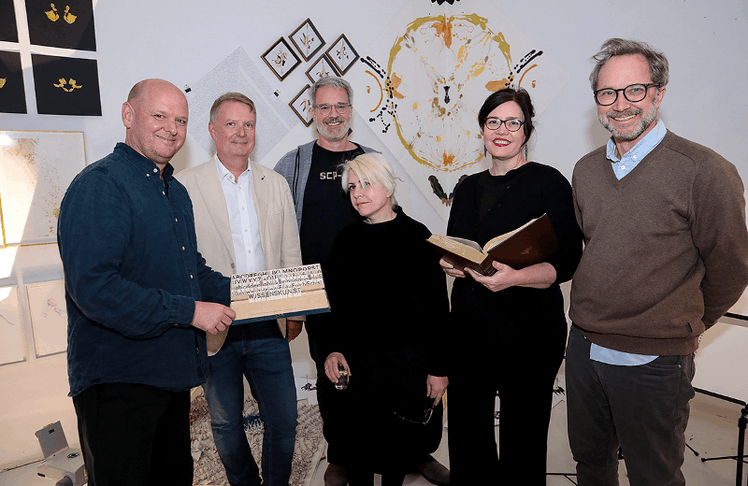 V.l.n.r: Marcus Neustetter, Georg Strasser, Johannes "Yogi" Jäger,  Başak Şenova, Bronwyn Lace und Harald Bichler