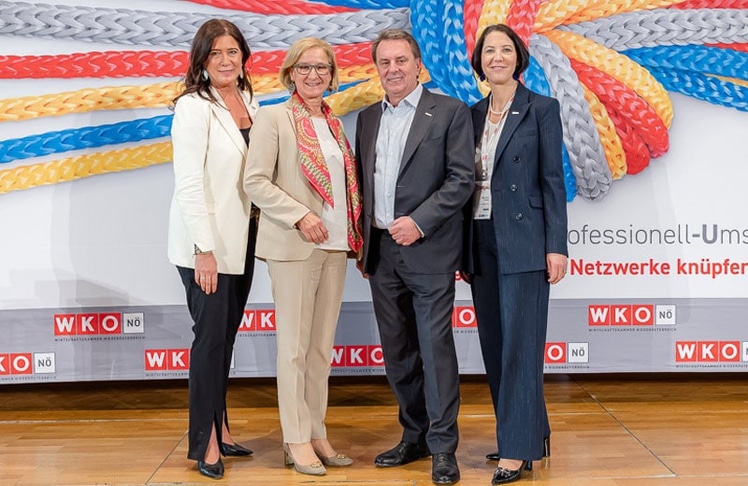 V.l.n.r.:  EPU-Sprecherin Birgit Streibel-Lobner, Landeshauptfrau Johanna Mikl-Leitner, WKNÖ-Präsident Wolfgang Ecker und Nicole Wöllert, Abteilungsleiterin Zielgruppenmanagement in der Wirtschaftskammer © LEADERSNET/G. Rizar