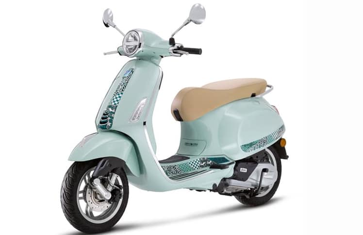 Für den österreichischen Markt stehen zwanzig Stück der neuen, limitierten Sonderedition in der 125-ccm-Version bereit. © www.vespa.com