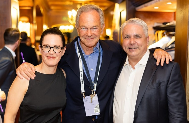 V.l.n.r.: Gerda Holzinger-Burgstaller, Andreas Treichl und Peter Bosek © Daniel Hinterramskogler