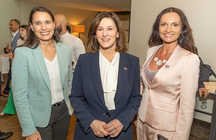 V.l.n.r: Carmen Greider, Victoria Kennedy und Dagmar Dvorakova © LEADERSNET/C. Mikes