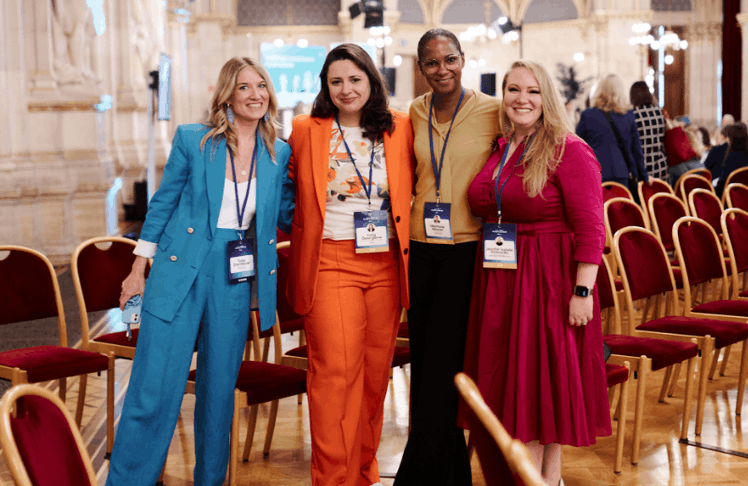 V.l.n.r.: Tanja Sternbauer (Co-.Founder & Co-CEO, the female factor), Lucy Georgieva (Head of Government Affairs & Public Policy, Google), Maimuna Mosser (Country Director, Google Österreich) und Jennifer Isabella Schimanko (Managing Director, PAIR Fin) © Valeriem Maltseva