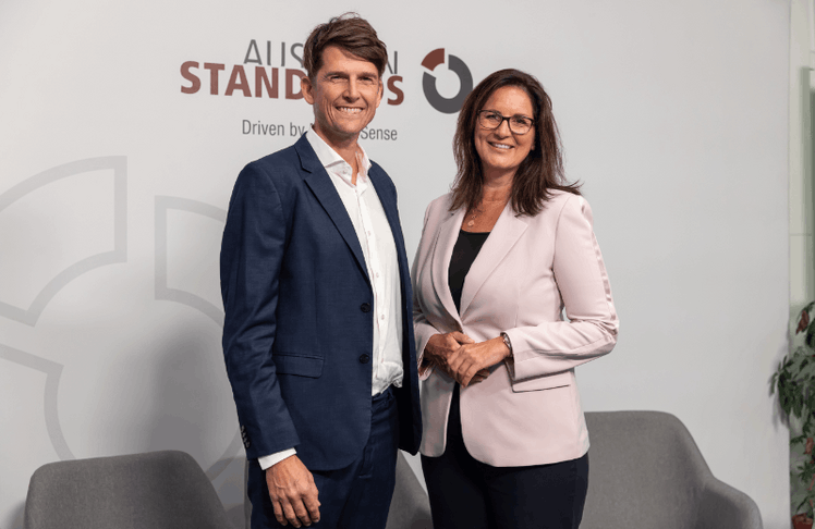 Harald Friedl, Vorstandsmitglied, Circular Economy Forum Austria, Valerie Höllinger, CEO und Managing Director von Austrian Standards © Austrian Standards/APA-Fotoservice/Juhasz